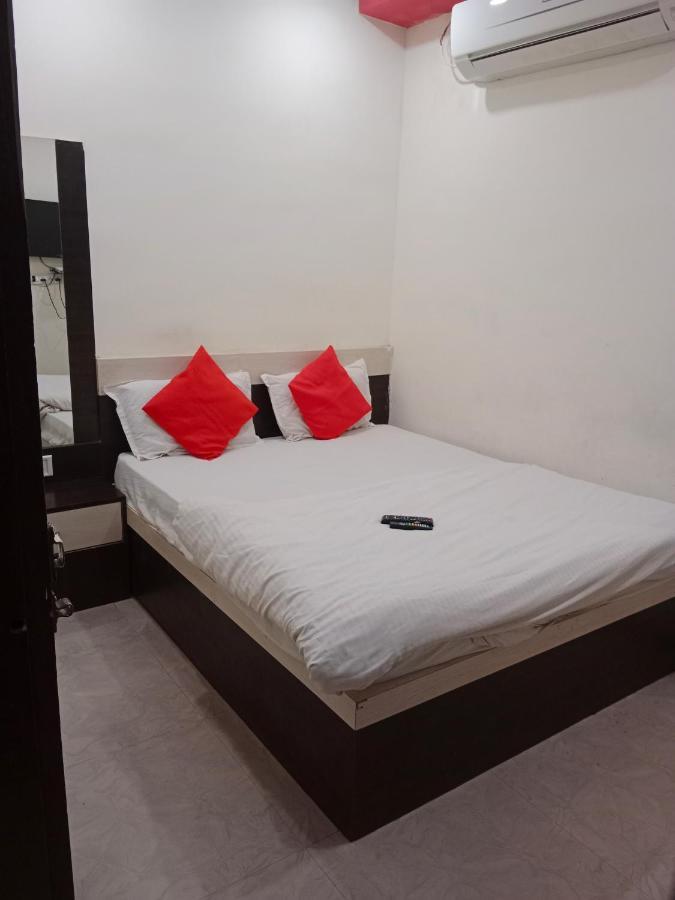 Hotel Nahta Palace Ujjain Eksteriør billede